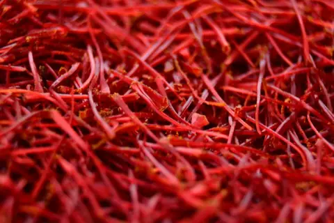 زعفران نگین